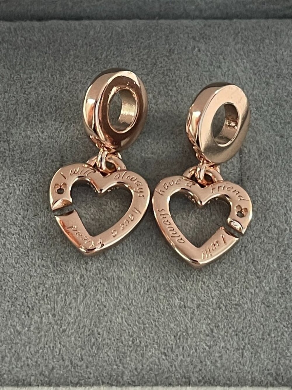 Pandora Linked Sister Hearts Split Dangle Charm
